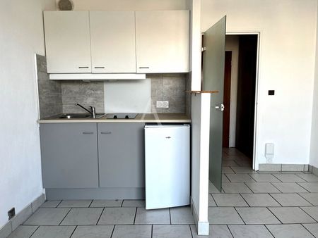 Appartement 1 pièce à Cholet - Photo 2