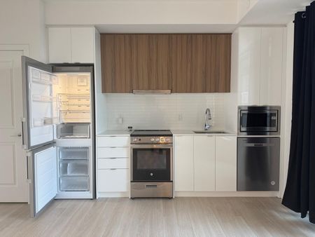 For Lease - 30 Upper Mall Way Unit# 621A, Vaughan, Ontario - Photo 5