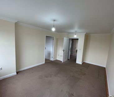 2 bed flat to rent in Gatekeeper Chase, Gillingham, ME8 - Photo 6