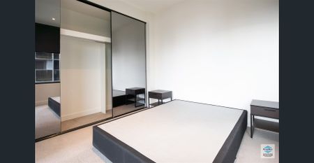 Partially Furnished Spacious Fulton Apartment - Photo 3