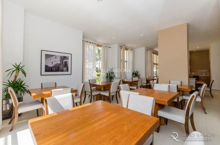Apartamento com 3 quartos e 140m² para alugar em Jardim Europa, Porto Alegre. - Foto 2