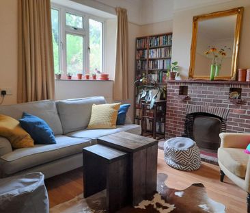 3 bedroom semi-detached house to rent - Photo 2