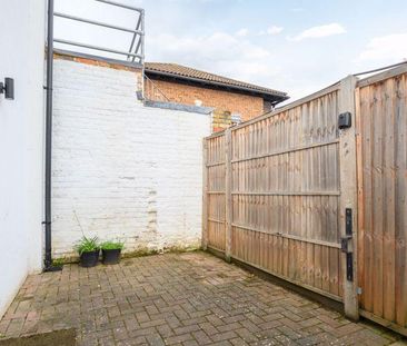 1 bedroom apartment to rent - Photo 6