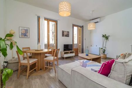 Carrer de la Mare de Déu del Remei, Barcelona, Catalonia 08004 - Photo 3