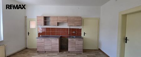 Pronájem bytu 2+1 63 m² - Photo 2