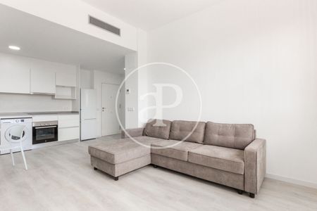 Flat for rent in En Corts (Valencia) - Photo 4