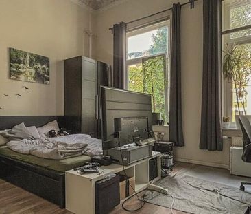 1-Zimmer-Wohnung in denkmalgeschütztem Altbremerhaus - Foto 1