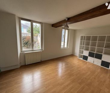 A LOUER A LAVAL CENTRE VILLE RIVE DROITE - Photo 1