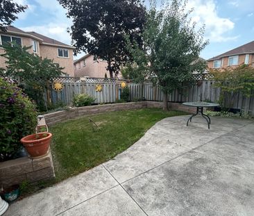 For Lease - 15 Ed Quigg Way, Vaughan, Ontario - Photo 4