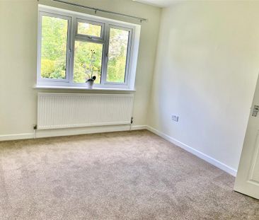 4 bedroom bungalow to rent - Photo 5