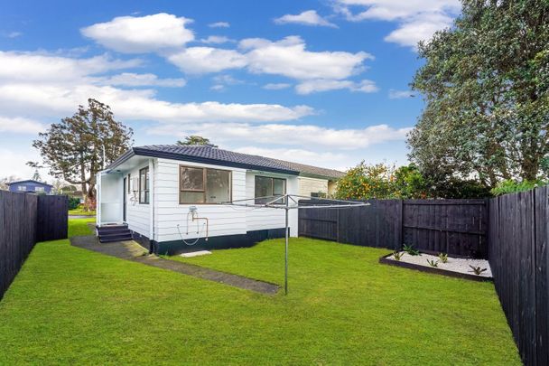 CONIFER GROVE, 3 BEDROOMS - Photo 1