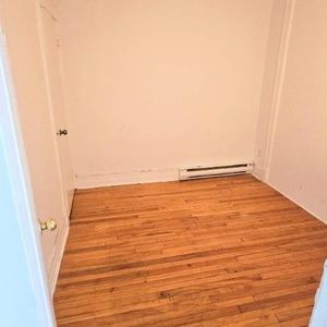 1 CH - 1 SDB - Montréal - $1,250 /mo - Photo 2