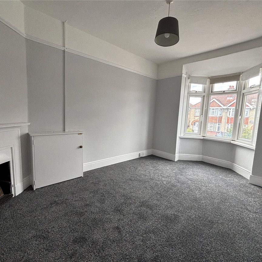 2 bedroom apartment to rent Burgess Road, Southampton, SO16 - Photo 1