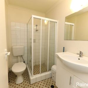 Studio in a Prime Kingslodge Location - Photo 3