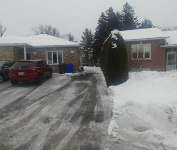 Lavaltrie maison jumelée 3 1/2 - Photo 3