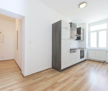 Neu saniertes Zuhause in zentraler Lage! - Photo 4