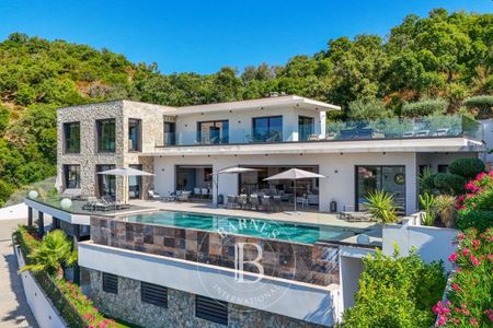 LOCATION SAISONNIÈRE - ROQUEBRUNE-SUR-ARGENS - VUE MER PANORAMIQUE - 4 CHAMBRES - Photo 3