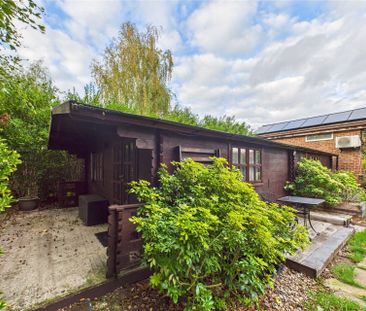 1 bedroom Bungalow in Oak Stubbs Lane, Maidenhead - Photo 1