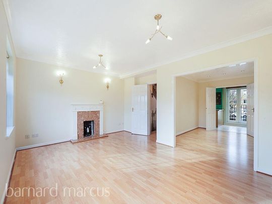 Ribblesdale Avenue, . - Photo 1