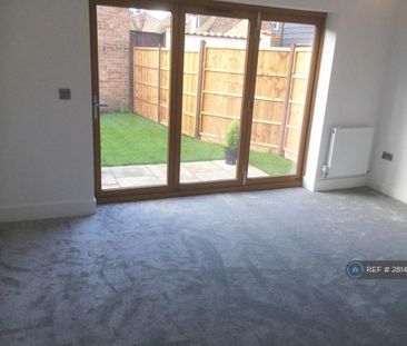 2 bedroom detached house to rent - Photo 5