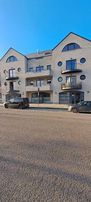 Appartement te huur - Photo 1