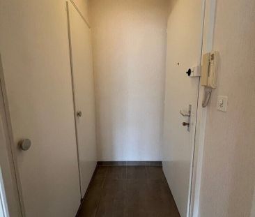 Bel appartement de 2.5 pièces au 2ème étage - Photo 2