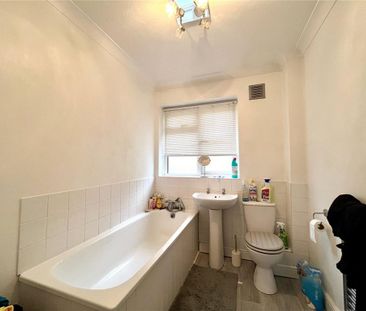 2 bedroom maisonette to rent - Photo 2