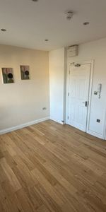 Studio Flat, Avington Grove, SE20 - Photo 4