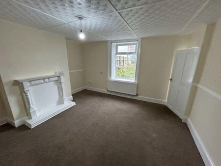 2 bedroom house to rent - Photo 2