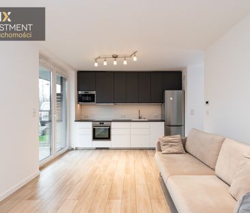 Jasne mieszkanie 45 m2 z klimatyzacją i osobną sypialnią przy ul. W... - Photo 1