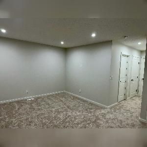 4 Bed 3 Bath Dbl Garage Upper Suite Maple Crest - Photo 3