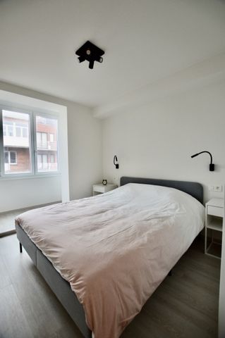 01417761 - Photo 2