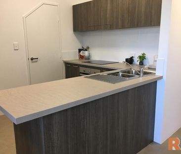 2-Bedroom NRAS Apartment with Discounted Rent to 29/06/2026 - Photo 5