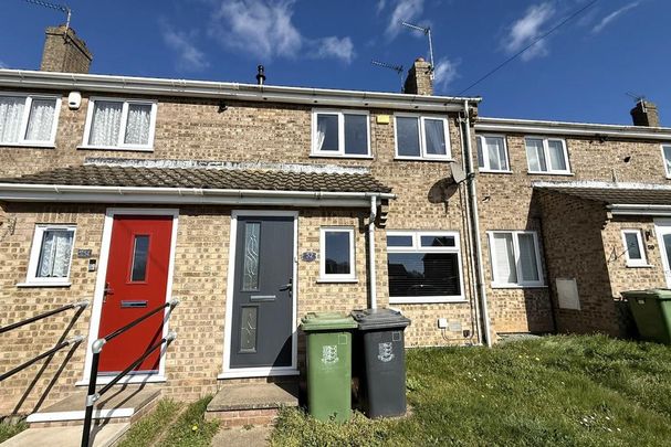 2 bedroom terraced house to rent - Photo 1