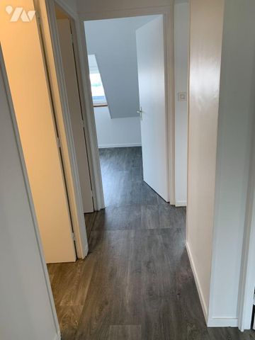 A louer, Gorron centre, au calme et lumineux : au second étage, appartement de 5 pièces entière... - Photo 5