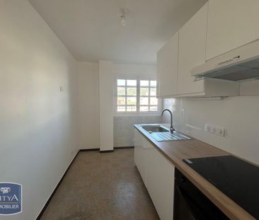 Location Appartement 3 pièces 70m² TOULON 83000 - Photo 6