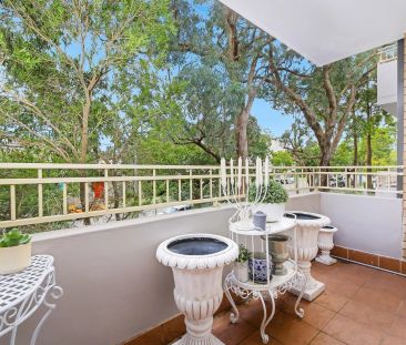 Two Bedroom Apartment In Convenient Location - Photo 3