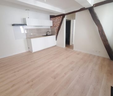 Location Appartement 2 pièces 45m² GRAULHET 81300 - Photo 2