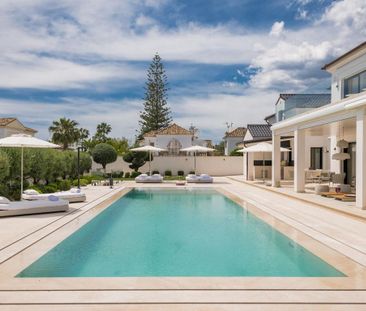 5 bedroom luxury Villa for rent in The Golden Mile, Marbella, Andal... - Photo 5