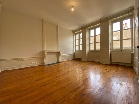 Location Appartement 2 pièces 77m² BESANCON 25000 - Photo 2