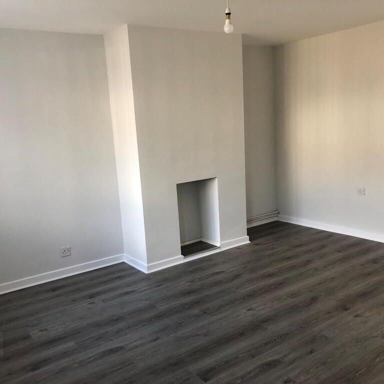 6 Forthriver Park, Belfast, BT13 3UY - Photo 1