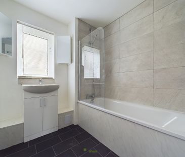 High Street, Crown Court, PO1 - Photo 3