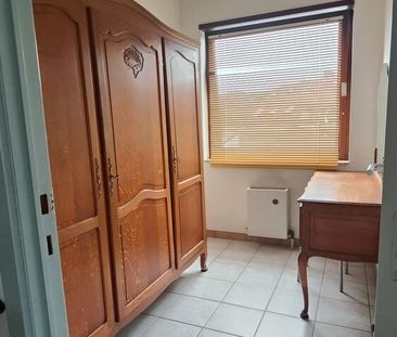 Zonnig gelegen appartement met 2 slaapkamers en garagebox te Oostkamp - Photo 5