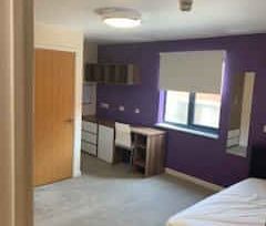 Premier Luxe En-Suite Behn Hall - Photo 5