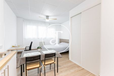 Monthly rental Studio with 1 bedroom, 1 bathroom in Latina - Photo 5