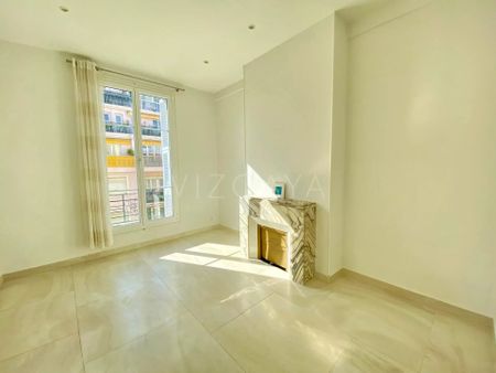 Location Appartement 3 pièces 63m² NICE 06100 - Photo 3