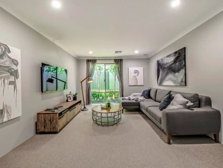 “Stunning Contemporary Modern Home” - Photo 3