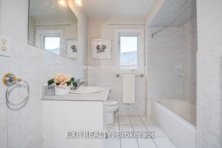 For Lease - 12 Tormina Court, Markham, Ontario - Photo 3