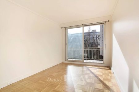 Location appartement, Paris 7ème (75007), 6 pièces, 155 m², ref 85290758 - Photo 2