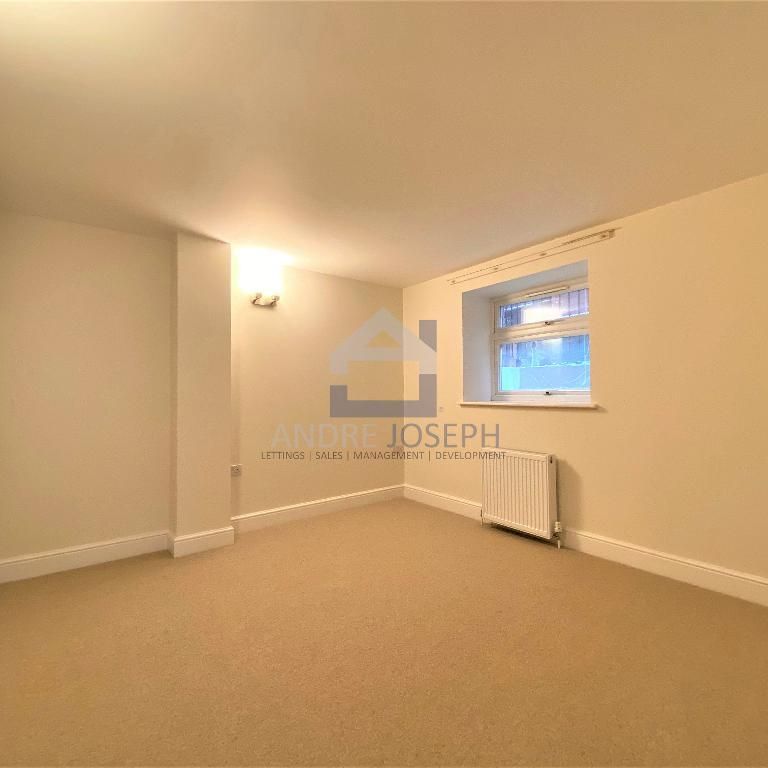 4 Bedroom Flat To Rent - Photo 1